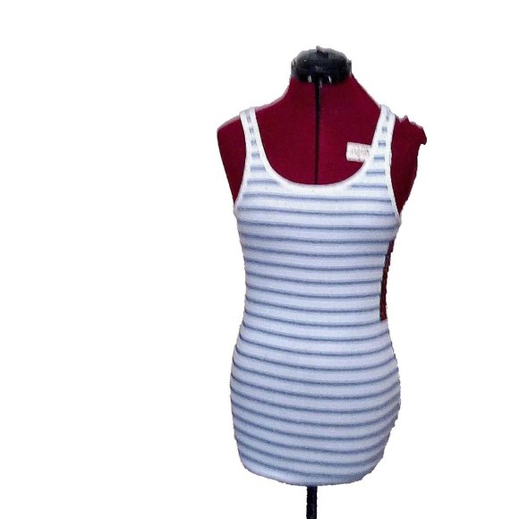Merona Womens Tank Top Size Medium Blue White  Striped - Picture 1 of 6